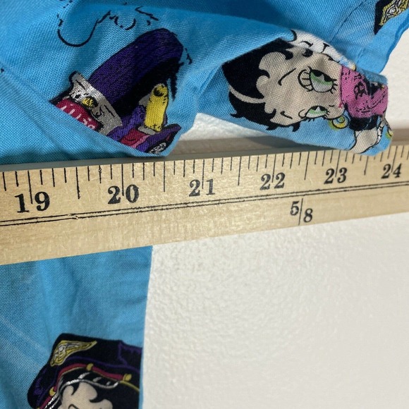 Betty Boop Scrub Top Medical Uniform Blue V-neck Small - Picture 6 of 8